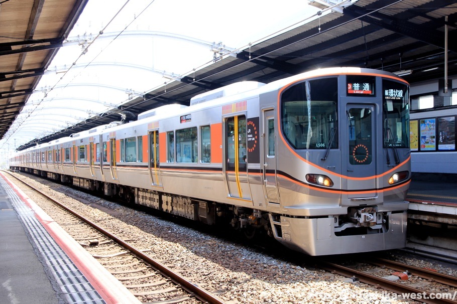 大阪環状線で結婚式！新型車両323系が「ブライダルトレイン」仕様で