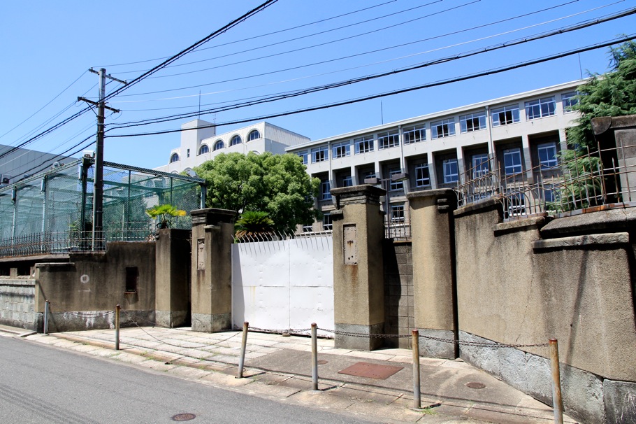 阪急不動産に売却された関西大学天六キャンパスの状況 14.07