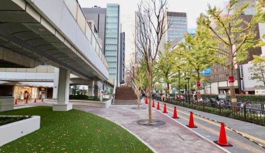 大阪駅前第４ビル１階東側公開空地整備工事の状況 19.11