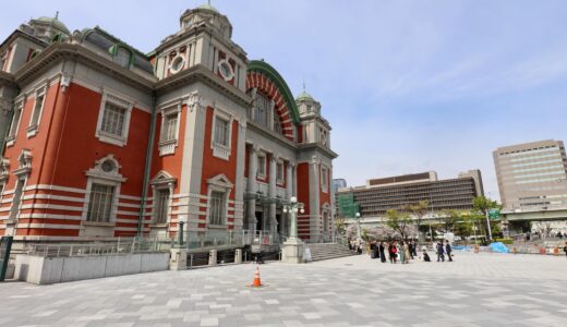 中之島通（中央公会堂前）歩行者空間化（公園化）整備工事の状況 23.04