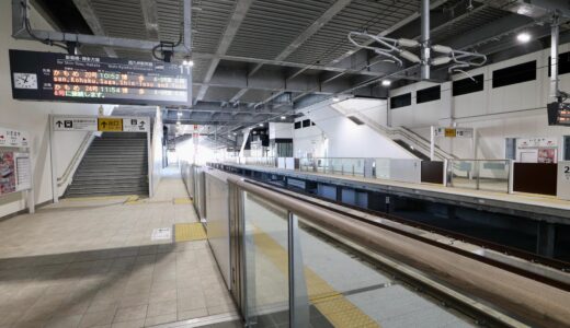 西九州新幹線ー諫早駅（新幹線ホームがほぼ地平に設置されている珍しい構造の新幹線駅）